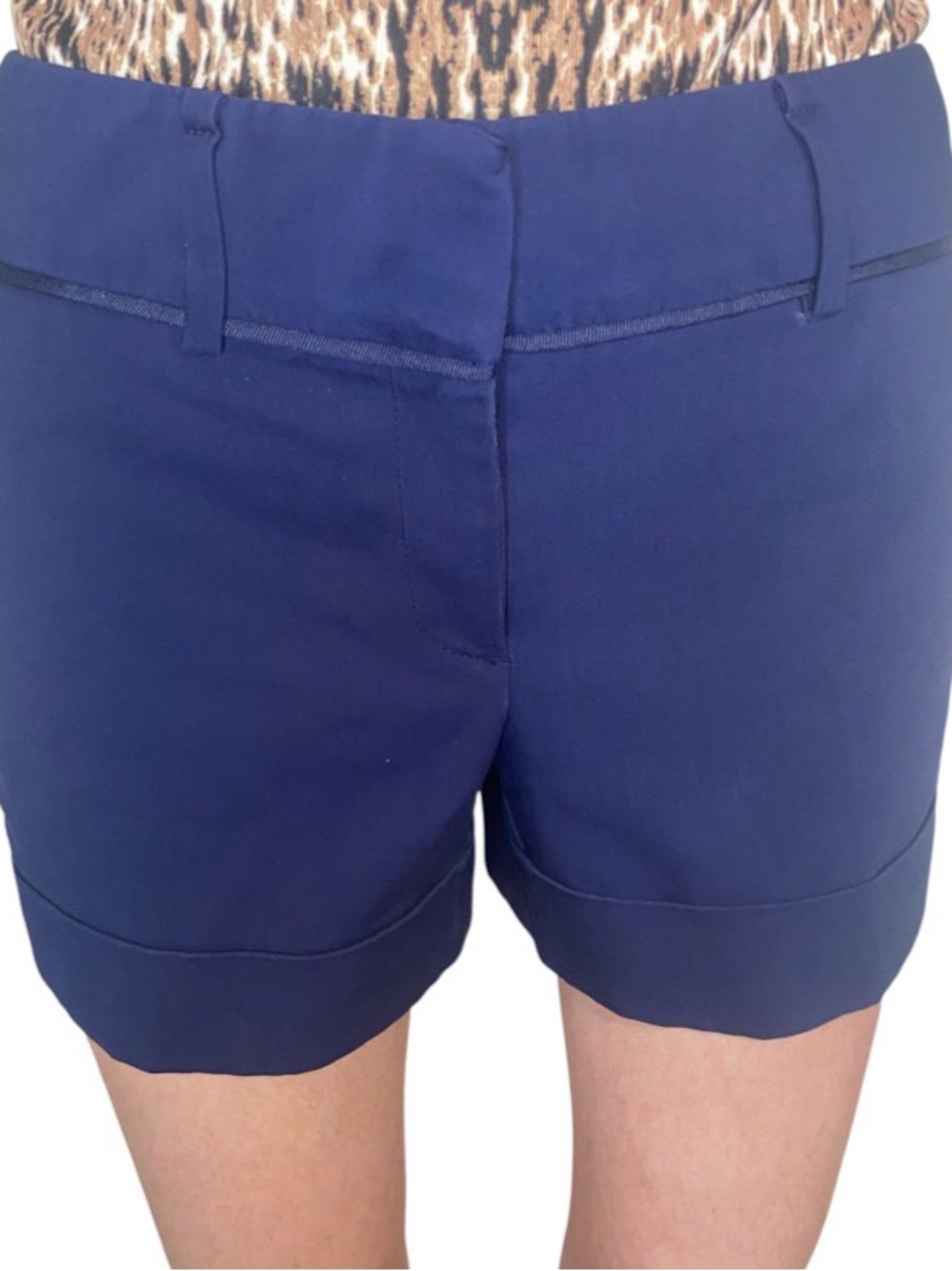 New York & Company Navy Tailored Cuffed Shorts study material size 4 women’s